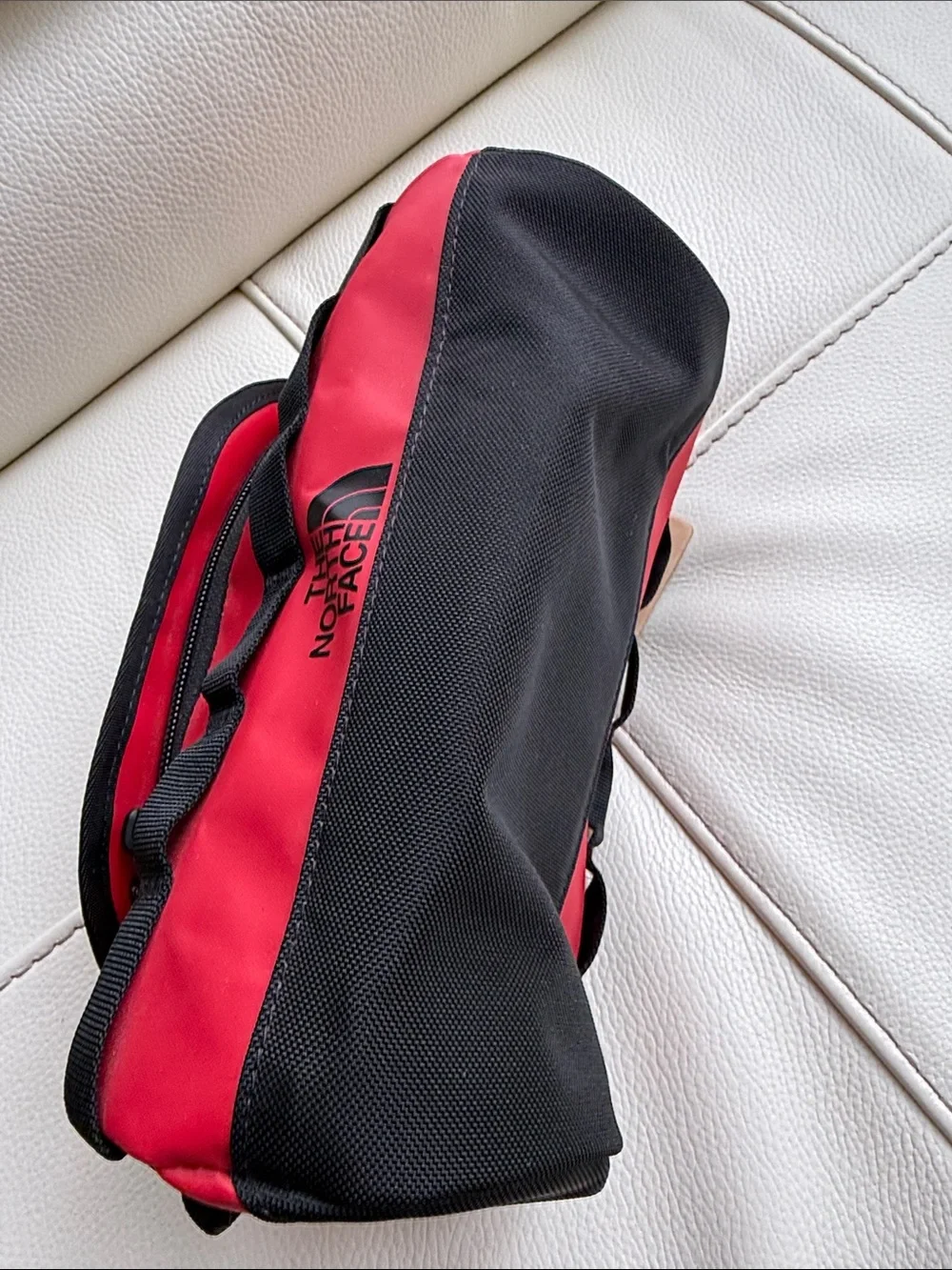 The North Face compact secure new